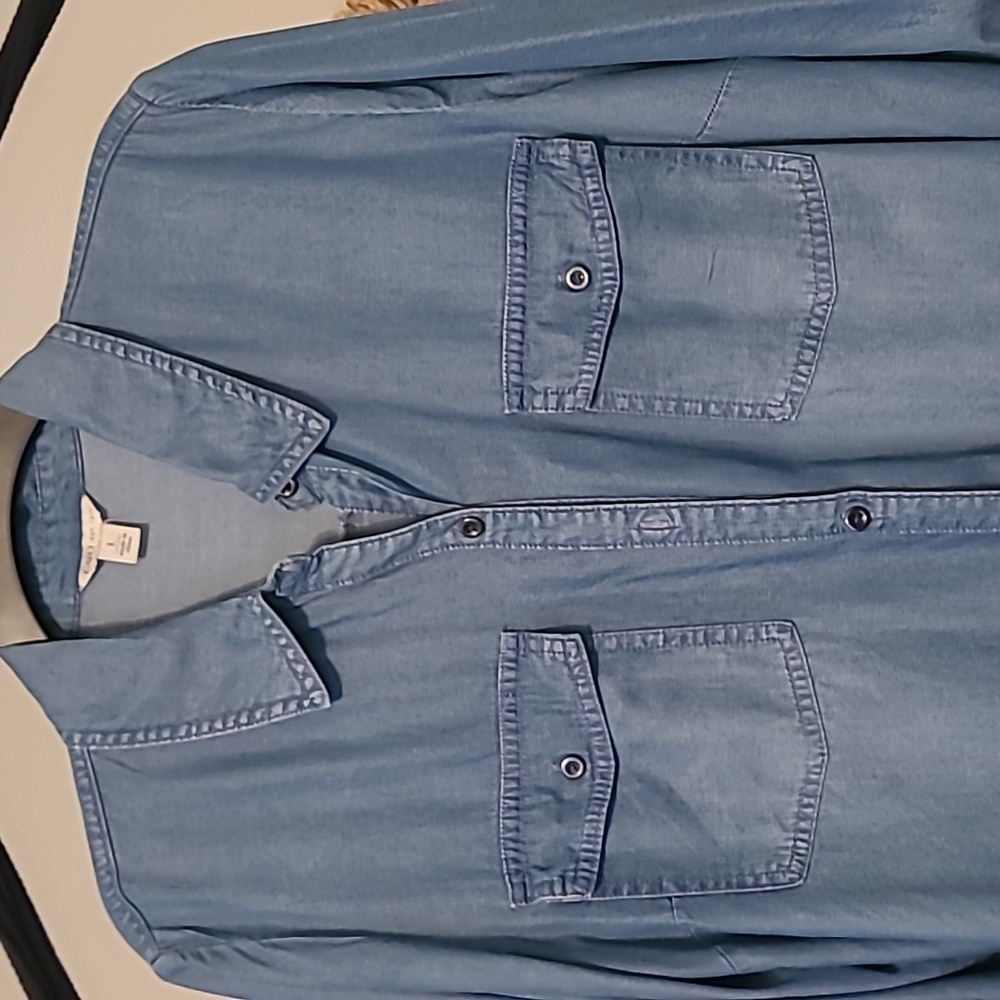 Chambray Hi-Lo Button Down Blouse - image 4